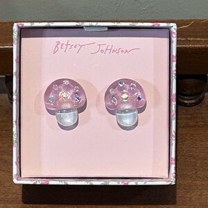 NWTS BETSEY JOHNSON Pink Mushroom Stud Earrings Silver Rhinestones Accents.